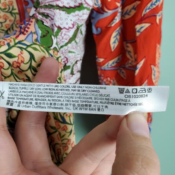 Anthropologie Multi Floral Pattern Popover Blouse - Picture 7 of 7